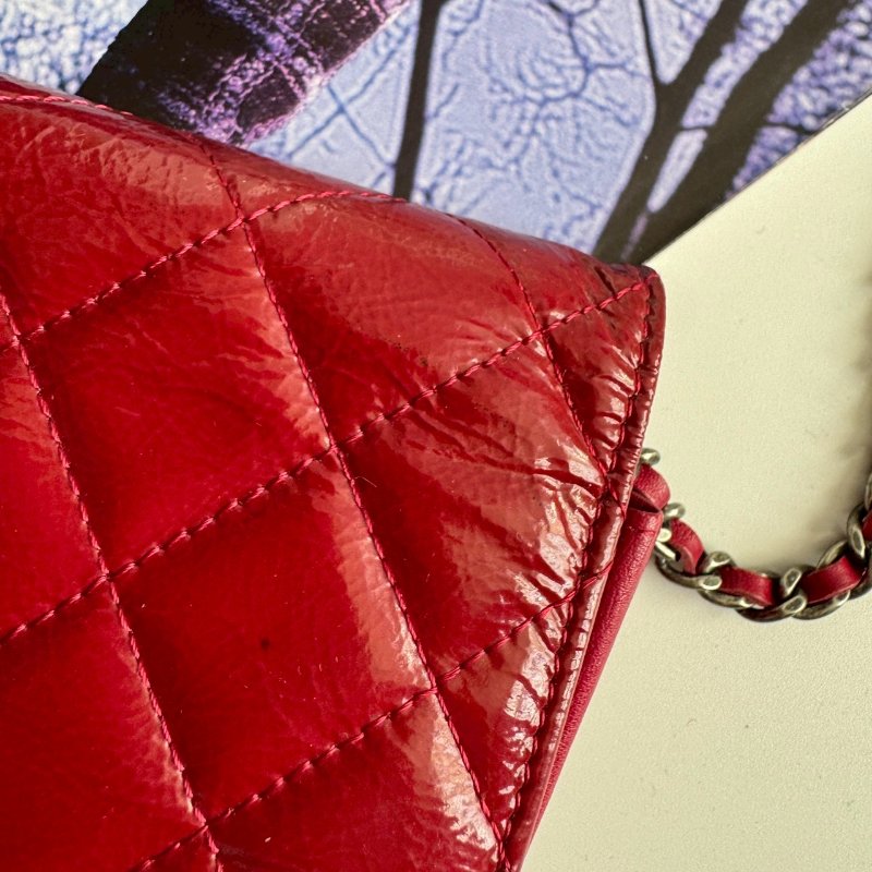 ✨犒賞自己的禮物 Chanel 紅色漆皮2.55復古woc-6