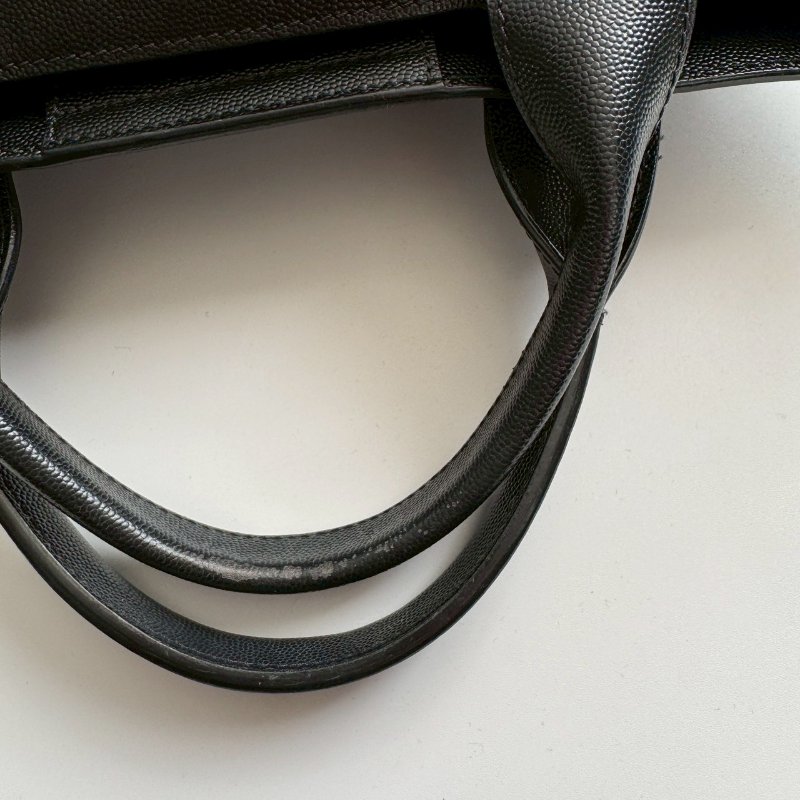 ✨容量超大 Chanel 黑色卯釘銀字母手提肩背沙灘包 購物包-17