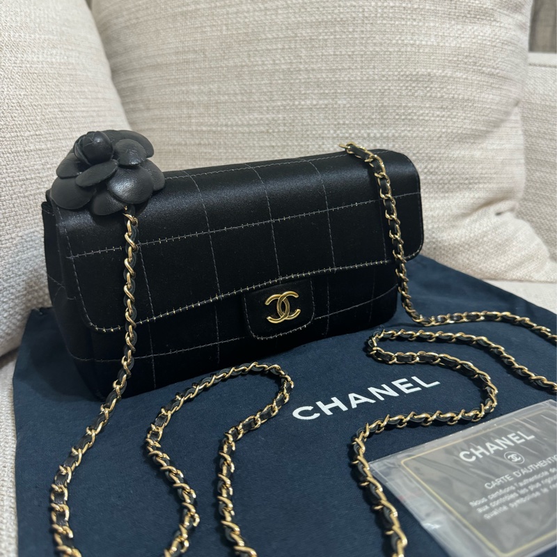 新上架❤️‍🔥藏家級🖤Chanel Vintage🖤山茶花黑色緞面冰格CF小包/香奈兒山茶花cf-11