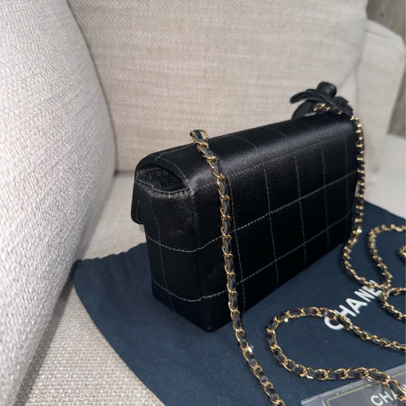 新上架❤️‍🔥藏家級🖤Chanel Vintage🖤山茶花黑色緞面冰格CF小包/香奈兒山茶花cf-14