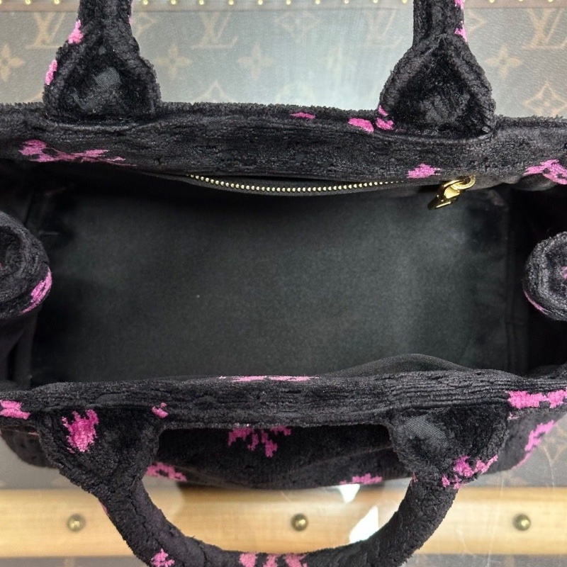 PRADA 黑色底配粉色花紋毛絨托特包22*15*13 98新配件塵袋-6