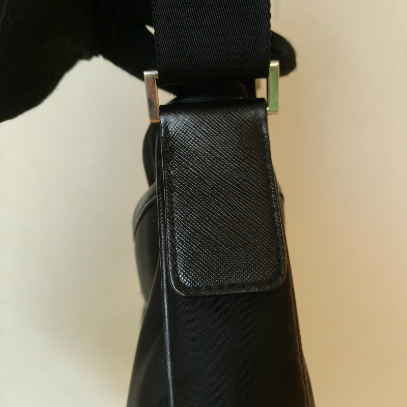 【🐴馬上下單最優惠】🧧限時降價至2/11（原$18800）【8成新】㊣✨PRADA✨（附防塵袋）普拉達 黑色 帆布 皮革 口袋 雙面 郵差包 肩背包 斜背包 /二手包/二手精品🌳二手樹屋🌳-19