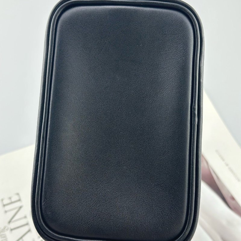 路易威登/Louis Vuitton 老花拼黑流蘇子母水桶包-4