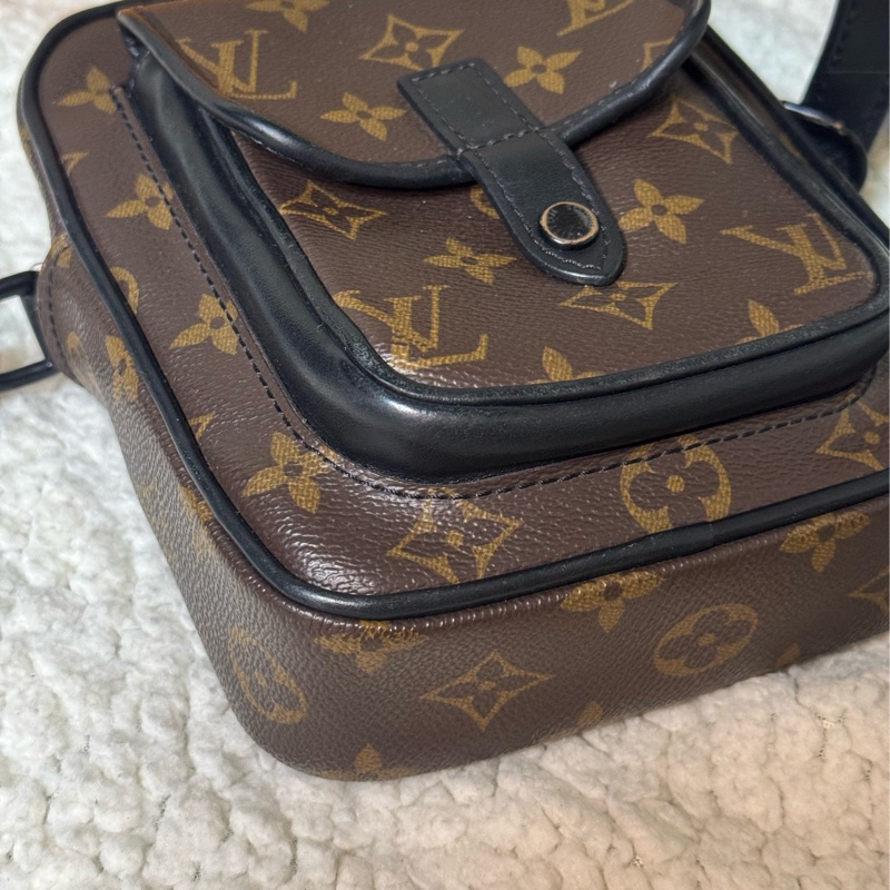 Louis Vuitton 🤎老花拉鍊單肩包/LV 斜背包/側背包/相機包 M69404-17