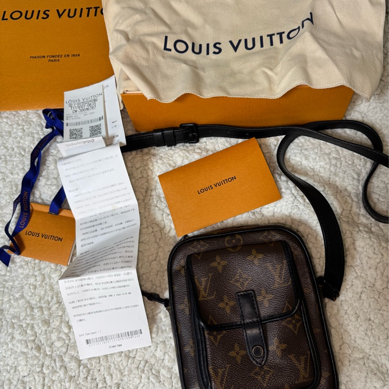 Louis Vuitton 🤎老花拉鍊單肩包/LV 斜背包/側背包/相機包 M69404-30