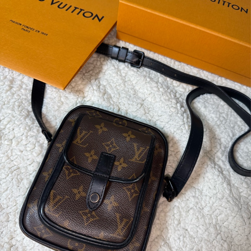 Louis Vuitton 🤎老花拉鍊單肩包/LV 斜背包/側背包/相機包 M69404-39