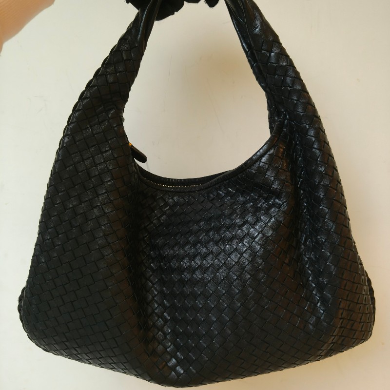 【8成新】㊣✨Bottega Veneta ✨寶緹嘉 BV Hop Bag 羊皮 黑色 編織 手提包 肩背包 腋下包 月牙包 /二手包/二手精品/保證正品🌳二手樹屋🌳-4