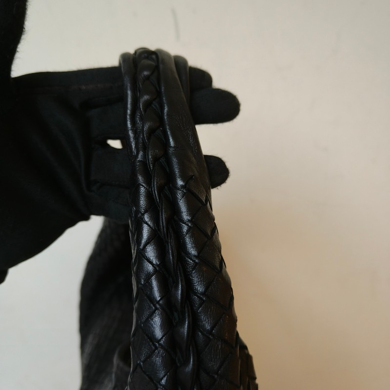 【8成新】㊣✨Bottega Veneta ✨寶緹嘉 BV Hop Bag 羊皮 黑色 編織 手提包 肩背包 腋下包 月牙包 /二手包/二手精品/保證正品🌳二手樹屋🌳-13