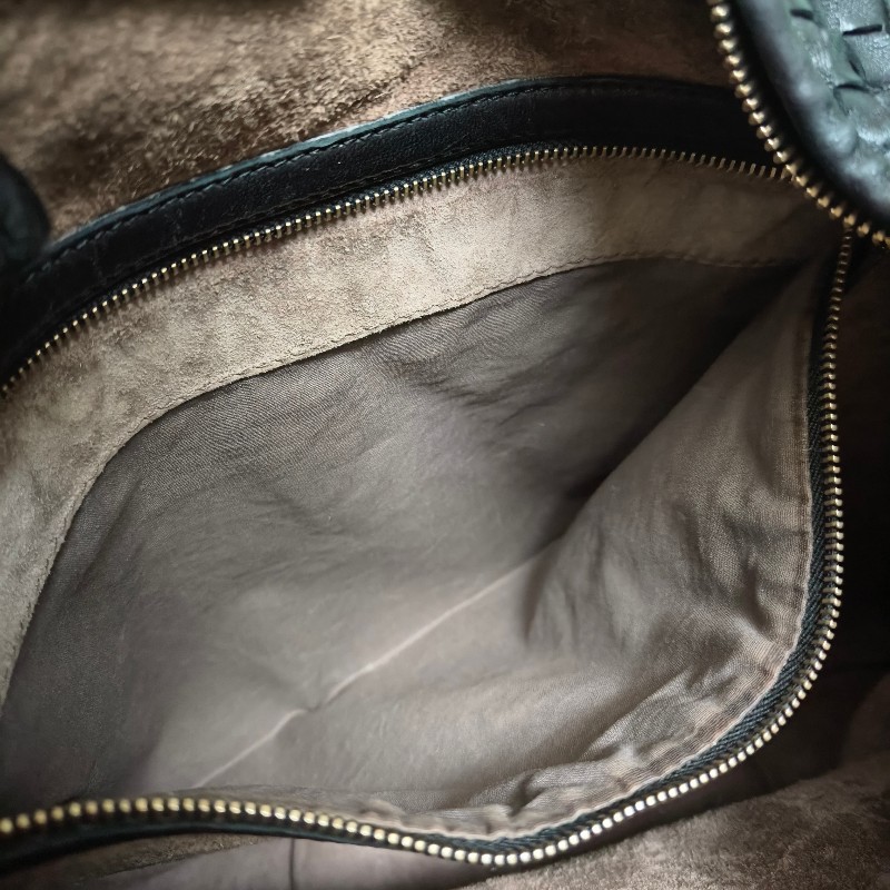 【8成新】㊣✨Bottega Veneta ✨寶緹嘉 BV Hop Bag 羊皮 黑色 編織 手提包 肩背包 腋下包 月牙包 /二手包/二手精品/保證正品🌳二手樹屋🌳-41