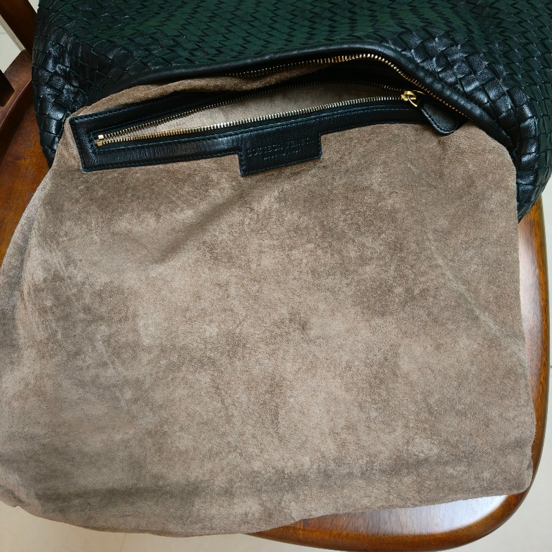 【8成新】㊣✨Bottega Veneta ✨寶緹嘉 BV Hop Bag 羊皮 黑色 編織 手提包 肩背包 腋下包 月牙包 /二手包/二手精品/保證正品🌳二手樹屋🌳-45