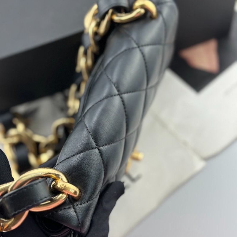 近新品 香奈兒/Chanel 黑金方胖子粗鏈條肩背包 芯片款-4