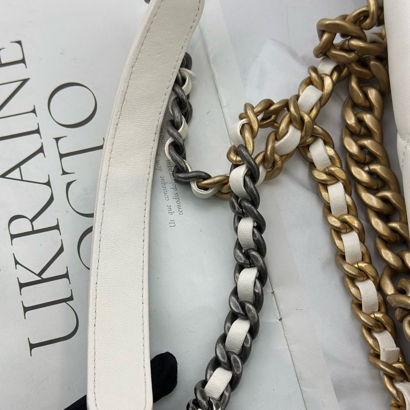 芯片款 香奈兒/Chanel 19bag白色金扣菱格紋小號鏈條包-11