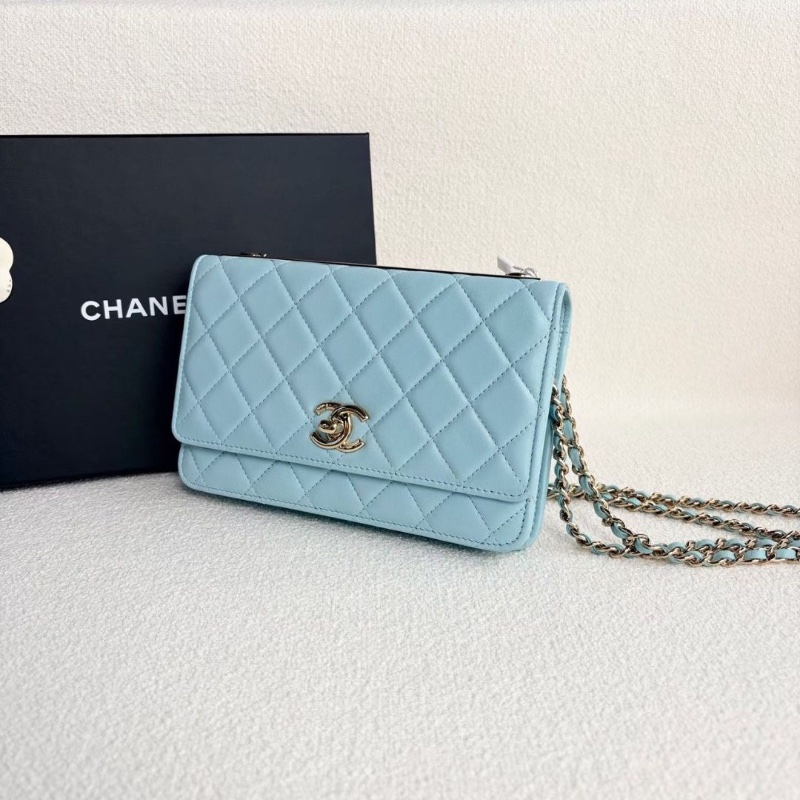 ChanelTrendyCC woc淺藍色金扣 羊皮 19*12*2 98新配件盒子塵袋保卡購證-4