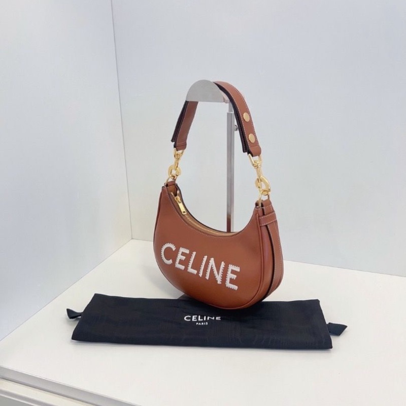 Celine焦糖色全皮新款Ava腋下包 24*18*7 98新配件塵袋-5