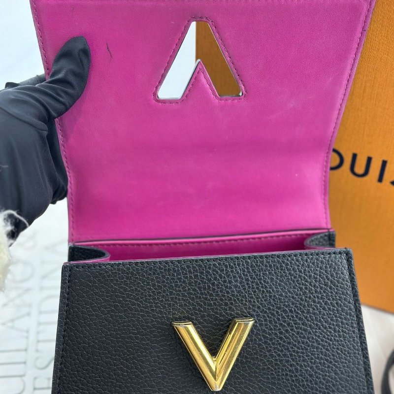 芯片款 路易威登/Louis Vuitton Twist One Handle黑金小號扭扭包-9