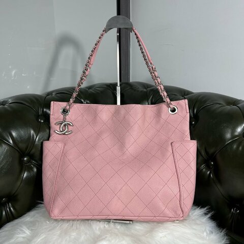 香奈兒/Chanel 櫻花粉銀扣荔枝皮 菱格紋鏈條托特包