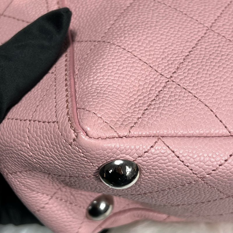 香奈兒/Chanel 櫻花粉銀扣荔枝皮 菱格紋鏈條托特包-8