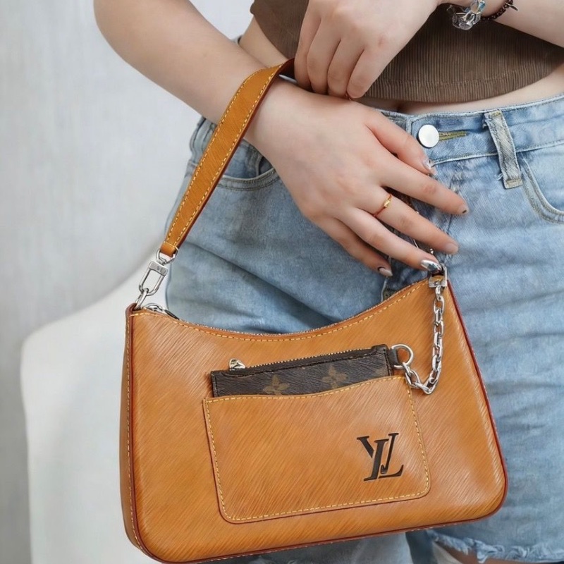 Lv 芯片款 Marelle焦糖色水波紋二合一 可手提肩背斜背包25.5*17*7.5 98新配件塵袋購證-0