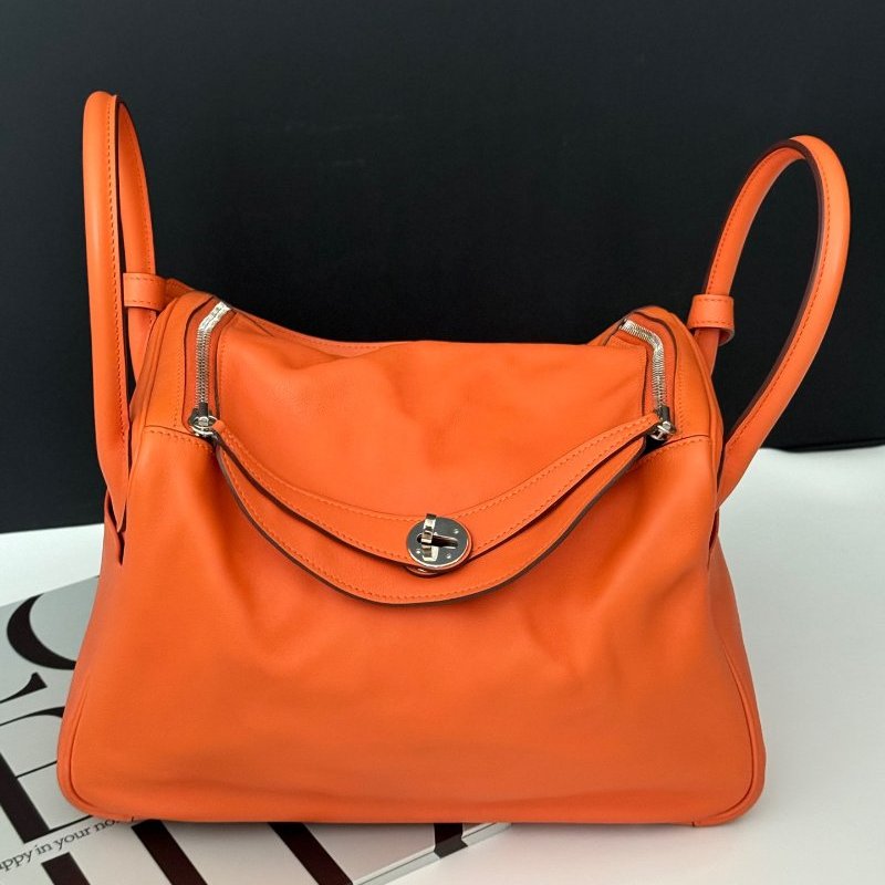 Hermes愛馬仕 Lindy30橘色銀扣 手提包-0