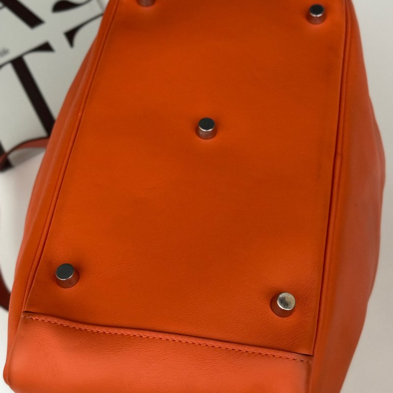 Hermes愛馬仕 Lindy30橘色銀扣 手提包-5