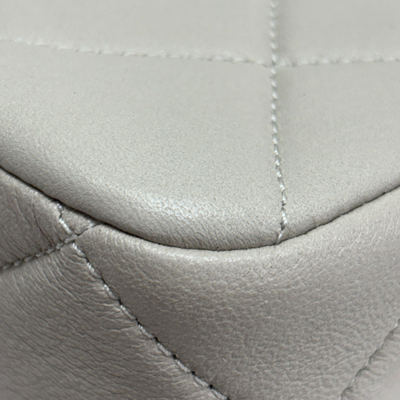 灰色 菱格紋 羊革 COCO 20 肩背包【CHANEL 香奈兒】 AS4861-13