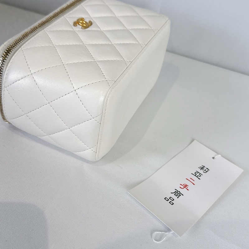 莉亞精品♡ Chanel AP2303 金珠白盒子 二手-13