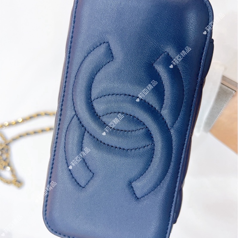 莉亞精品♡ Chaenel 手把長盒子藍 二手-6