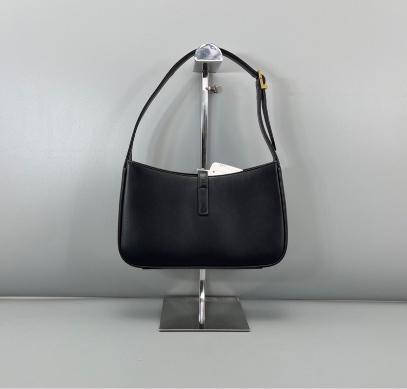 【簡約高級✨幾乎全新】SAINT LAURENT YSL LE5A7 金標Logo 腋下包|手提包~單肩包-1
