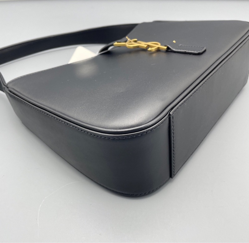 【簡約高級✨幾乎全新】SAINT LAURENT YSL LE5A7 金標Logo 腋下包|手提包~單肩包-5