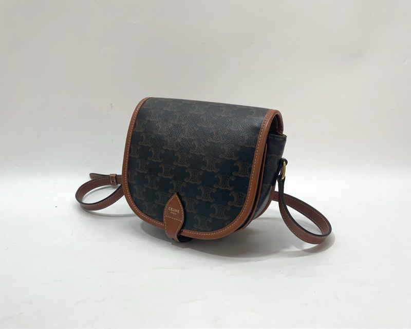 Celine Triomphe帆布拚咖牛皮金釦斜背馬鞍包-3