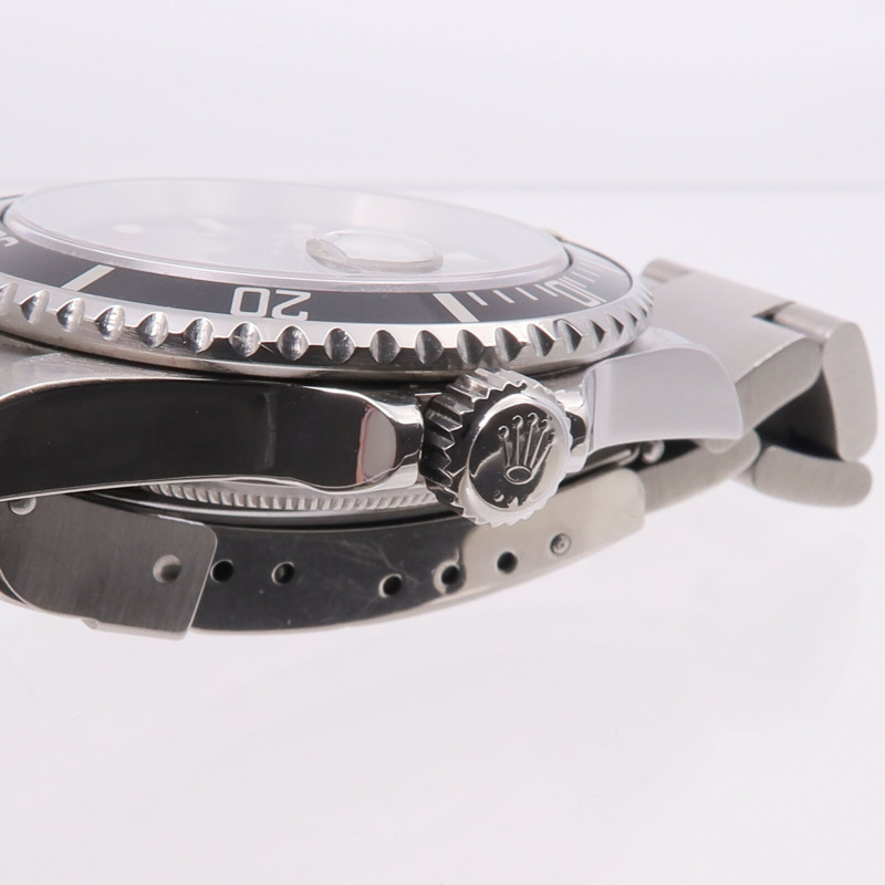 ROLEX Submariner Date 16610-8