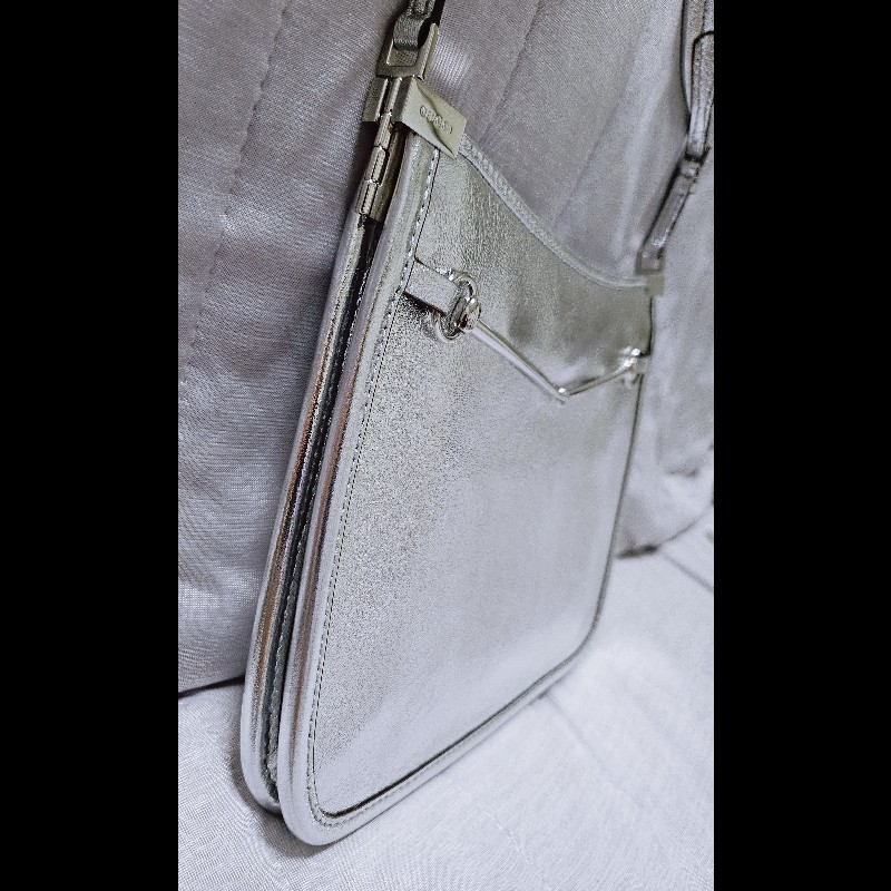 gucci銀色金屬肩揹包 腋下包-3