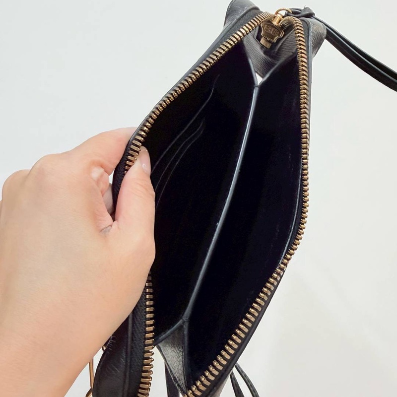 BALENCIAGA 巴黎世家 NEO CLASSIC 鉚釘 釦飾 拉鍊 斜背包 肩背包 側背包 手拿包-11