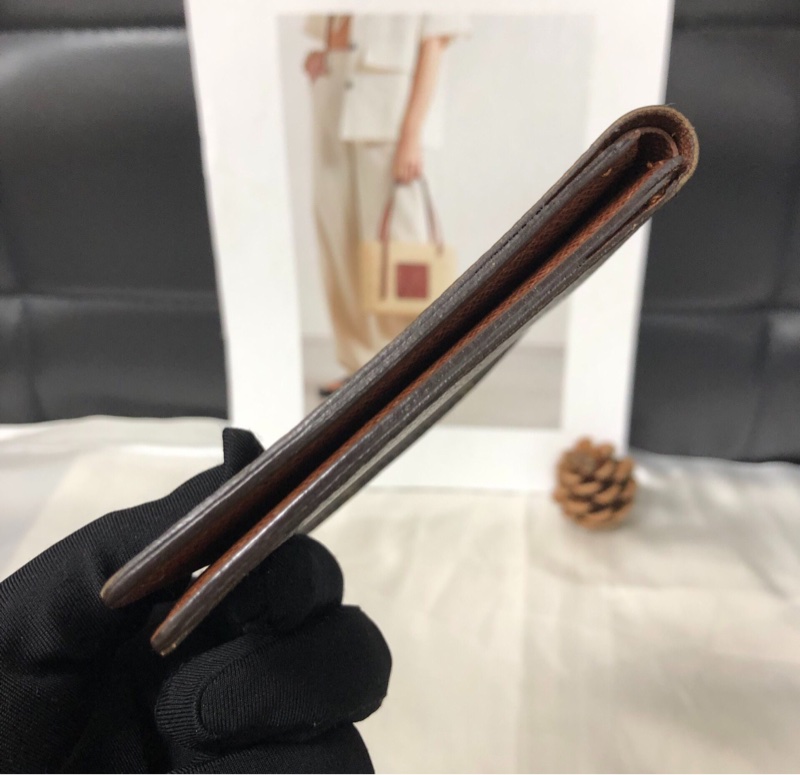 【性價比超高❗️經典老花✨】LV老花短款折疊錢包-3