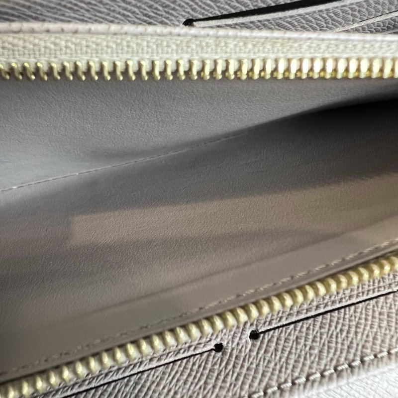 LV M67510/晶片款 水波紋Twist長夾米色-8