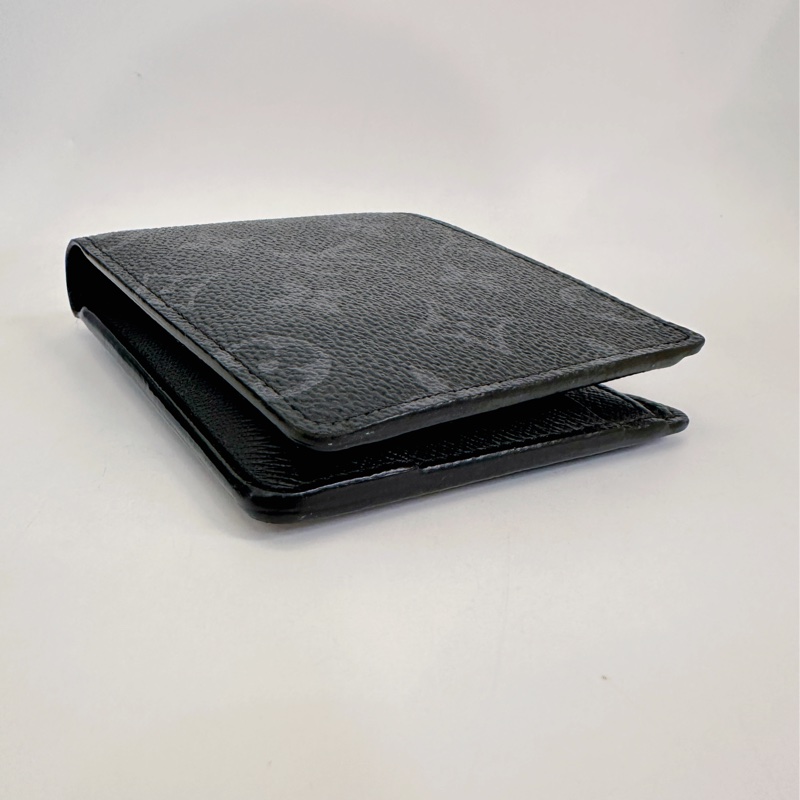 Lv 黑灰原花Multiple 5卡交叉對開短夾-3