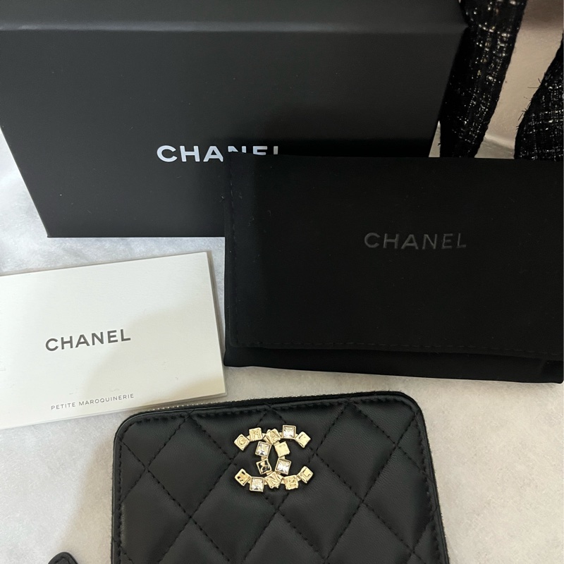 香奈兒Channel 黑金 短錢包-2