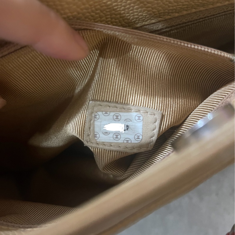 Chanel奶茶色小號奶粉包-17