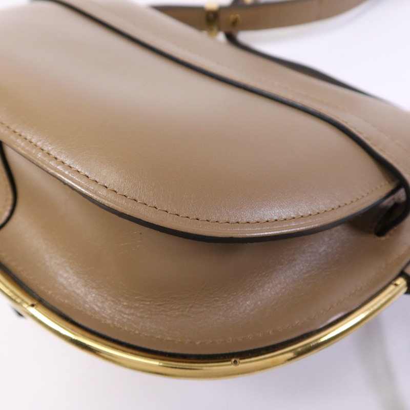 LOEWE 牛皮皮革Gate金扣手挽袋-6