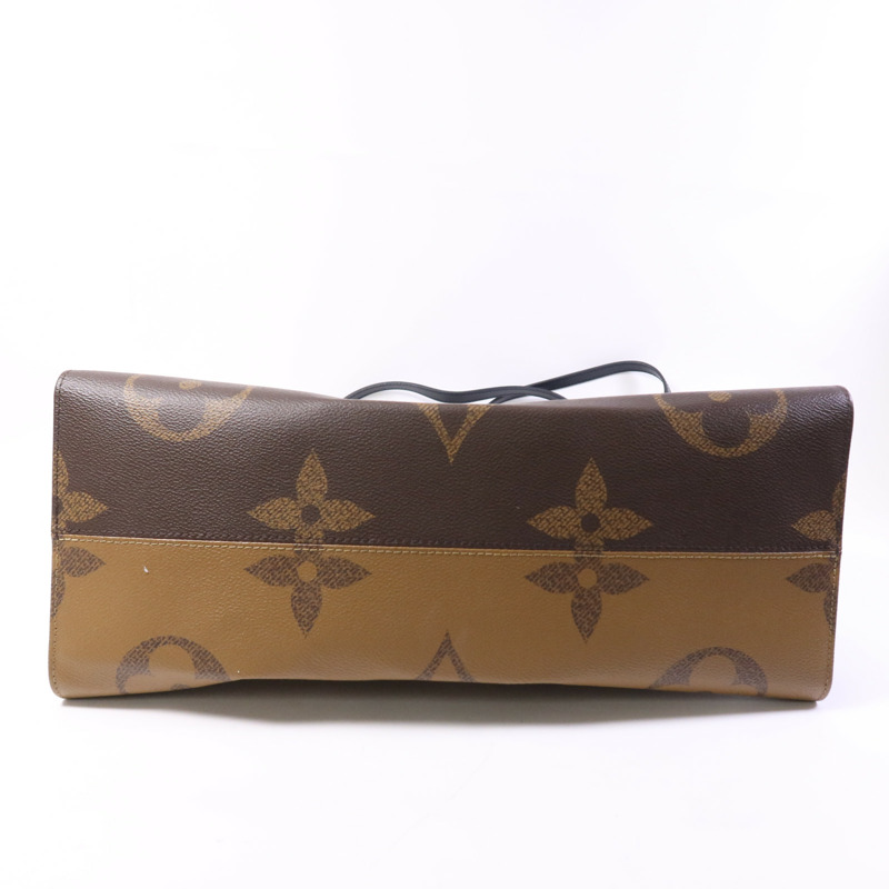 LOUIS VUITTON Monogram Giant OnTheGo GM金扣手挽肩背兩用袋-3