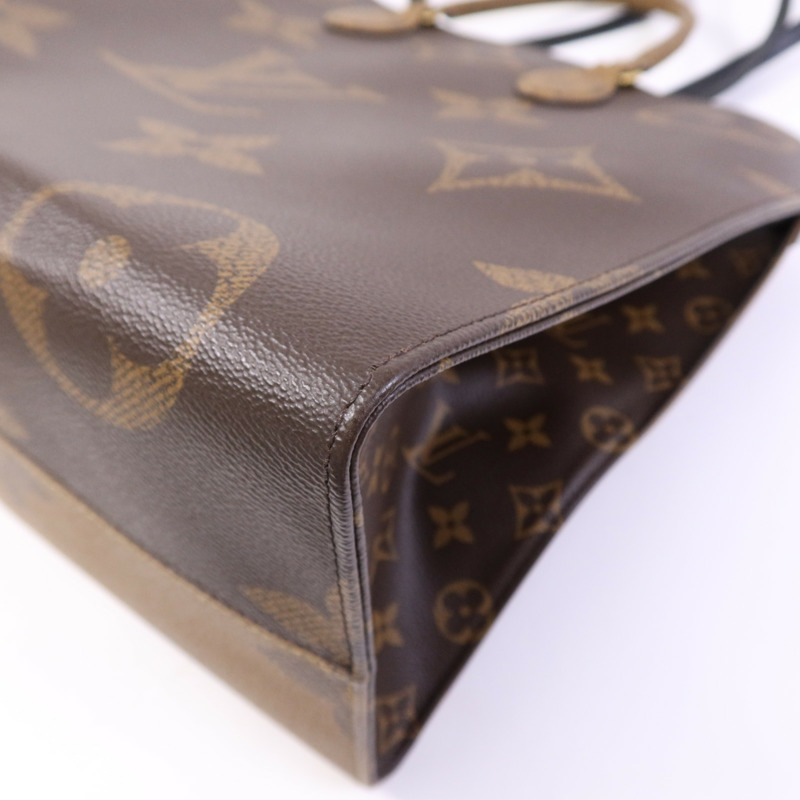 LOUIS VUITTON Monogram Giant OnTheGo GM金扣手挽肩背兩用袋-4
