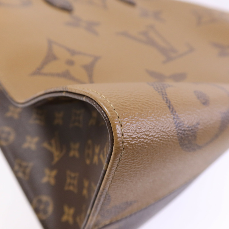 LOUIS VUITTON Monogram Giant OnTheGo GM金扣手挽肩背兩用袋-7