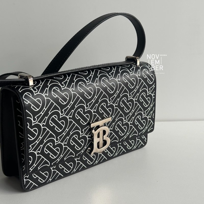 閒置新🫰🏻 Burberry 博伯利 TB 鎖釦包 黑(滿版Logo白字)-6