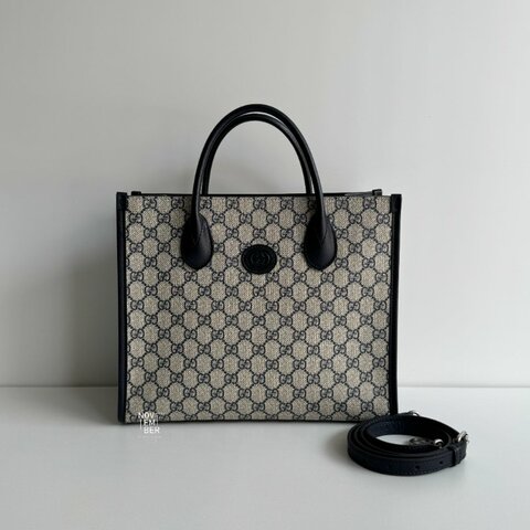 閒置新💙 全配有購證🙌🏻 Gucci 古馳 Tote 老花深藍色
