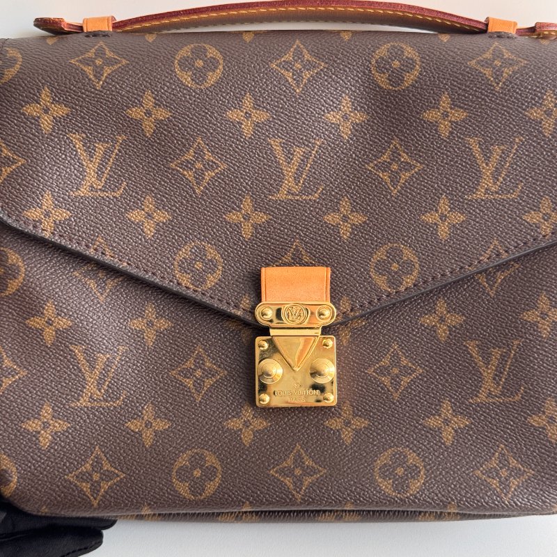 98新 全配有購證🙌🏻 Louis Vuitton LV 路易威登 Pochette Métis 郵差包-6