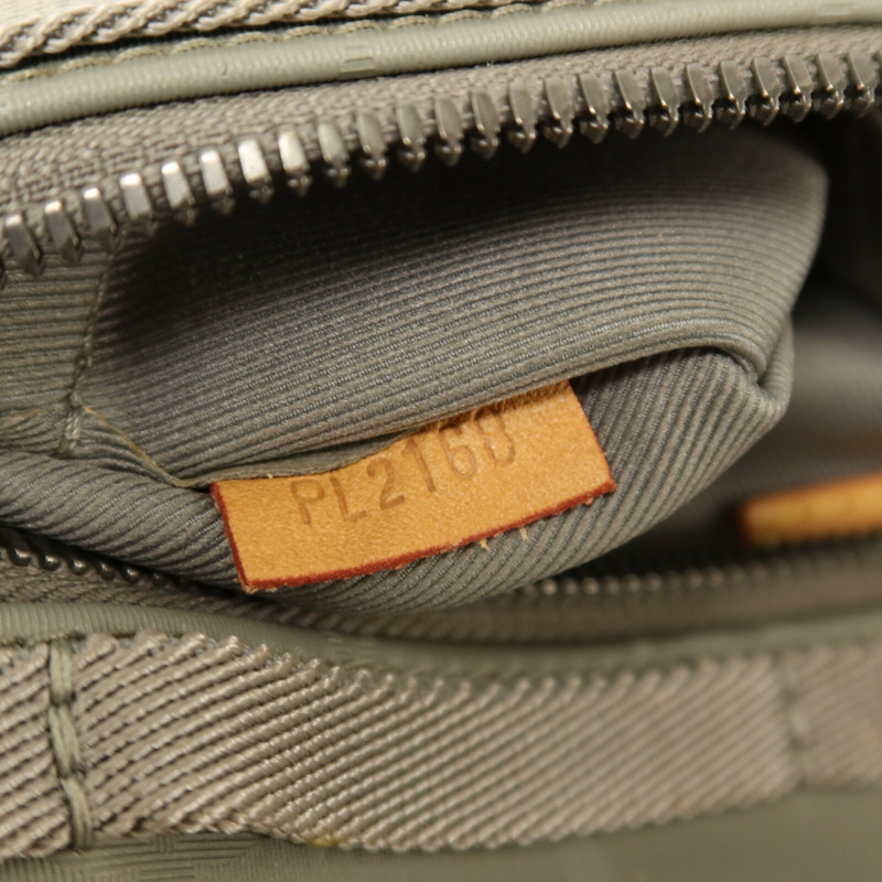 LOUIS VUITTON Monogram Titanium Messenger PM金扣肩背袋-6