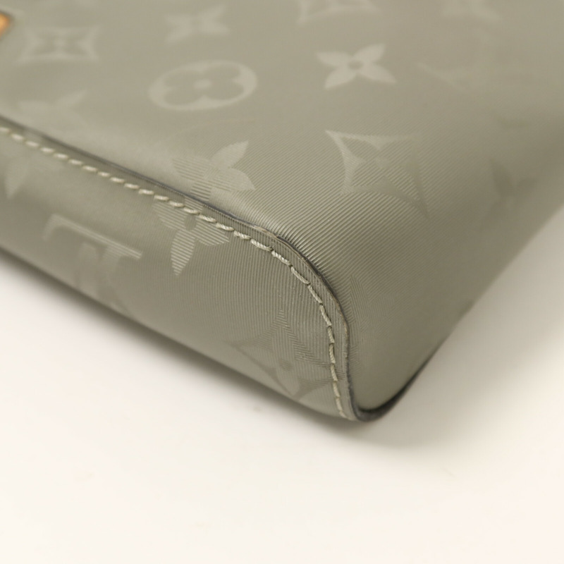 LOUIS VUITTON Monogram Titanium Messenger PM金扣肩背袋-11