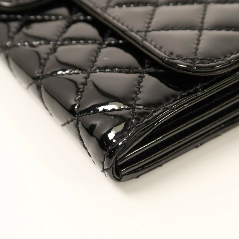 CHANEL 漆皮皮革Chain Shoulder銀扣鏈帶肩背袋-11