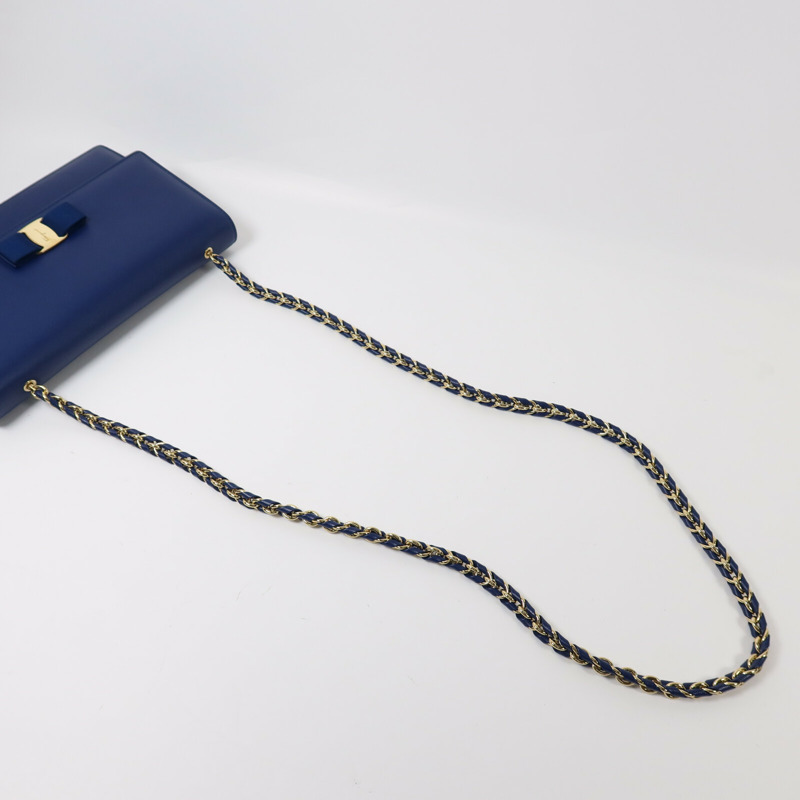 Salvatore Ferragamo 牛皮皮革Vara Gini Chain Shoulder金扣鏈帶肩背袋-6
