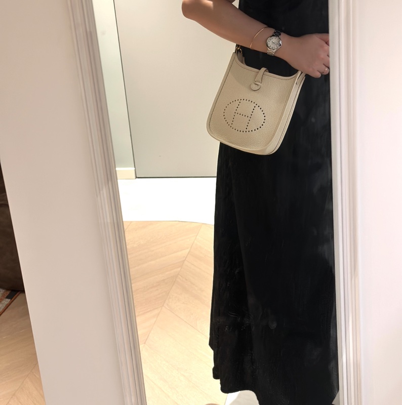 【純潔白月光✨百搭實用❗️入門之選】Hermes 冰川白mini Evelyne TC皮-2